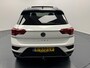 Volkswagen T-Roc 1.5 TSi Sport Automaat-Trekhaak-Panoramadak-Navigatie-Carplay-Adapt.Cr.contr-Clima-Camera-Stoelverwarming-Parkeersensoren V+A-Lm17''velgen