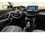 Peugeot e-2008 EV Allure Pack 50 kWh | 3-Fase | 1e Eigenaar | Navigatie | Parkeercamera Achter | DAB + | Stoelverwarming Voor | LED Verlichting |