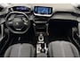 Peugeot e-2008 EV Allure Pack 50 kWh | 3-Fase | 1e Eigenaar | Navigatie | Parkeercamera Achter | DAB + | Stoelverwarming Voor | LED Verlichting |