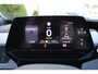 Volkswagen ID.3 First Plus 58 kWh / Navigatie / LM 19 inch / Camera / LED / Parkeersensoren / Keyless