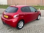 Peugeot 208 1.2 VTi Style 82PK 5 deurs! NL AUTO NAP! Navi l Trekhaak l Airco l LED l LMV! NIEUWE DISTRIEBUTIE l TOPSTAAT l DEALER