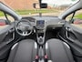 Peugeot 208 1.2 VTi Style 82PK 5 deurs! NL AUTO NAP! Navi l Trekhaak l Airco l LED l LMV! NIEUWE DISTRIEBUTIE l TOPSTAAT l DEALER