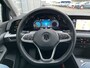 Volkswagen Golf 1.0 TSI Life / Navigatie / Parkeersensoren  V+A / Lichtmetaal 16 inch / App connect / **