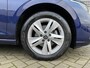 Volkswagen Golf 1.0 TSI Life / Navigatie / Parkeersensoren  V+A / Lichtmetaal 16 inch / App connect / **