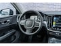 Volvo V60 2.0 B3 Momentum Advantage | Adaptieve Cruise Control | Trekhaak | Stoel-/Stuurverwarming | Parkeercamera | Navigatie | Apple CarPlay & Android Auto |