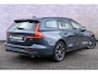 Volvo V60 2.0 B3 Momentum Advantage | Adaptieve Cruise Control | Trekhaak | Stoel-/Stuurverwarming | Parkeercamera | Navigatie | Apple CarPlay & Android Auto |