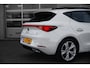 SEAT Leon 1.0 eTSI 110pk DSG FR Business Intense | Panorama dak | Dodehoekdetectie | Camera achter | Park assist | Beats audio systeem | Adaptief cruise control | 17"LMV