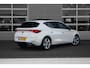 SEAT Leon 1.0 eTSI 110pk DSG FR Business Intense | Panorama dak | Dodehoekdetectie | Camera achter | Park assist | Beats audio systeem | Adaptief cruise control | 17"LMV