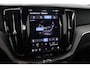 Volvo XC60 T6 Plug-in hybrid Ultra Black Edition | Head-Up | ACC | Panoramadak | Stoel+Stuurverwarming | Trekhaak | 360° Camera