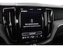 Volvo XC60 T6 Plug-in hybrid Ultra Black Edition | Head-Up | ACC | Panoramadak | Stoel+Stuurverwarming | Trekhaak | 360° Camera