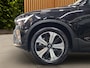 Volvo XC40 Recharge Core 70 kWh | Camera | Stuur/stoelverwarming | Draadloze lader