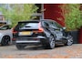 Volvo V60 2.0 T6 Plug-in hybrid AWD Essential Bright | Trekhaak | Adaptive Cruise | BLIS | Camera | Stuur/stoelverwarming