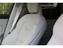 Volvo XC60 2.0 B5 Inscription | Trekhaak | Camera | Pilot Assist | Memory | 21" Velgen