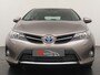 Toyota Auris 1.8 Hybrid Executive - Navigatie - Climate Control - Parkeersensoren V+A