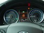 Toyota Auris 1.8 Hybrid Executive - Navigatie - Climate Control - Parkeersensoren V+A
