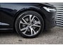 Volvo V60 2.0 B4 Essential Edition | Adaptive Cruise | BLIS | Leder | Google | Stoel/Stuurwiel verwarming | 18 inch | PDC V/A |