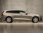 Volvo V60 2.0 B3 Sport Automaat (APPLE CARPLAY, GROOT NAVI, KEYLESS, ADAPTIVE CRUISE, ELEK SPORTSTOELEN, GETINT GLAS, LED KOPLAMPEN, NIEUWSTAAT)
