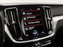 Volvo V60 2.0 B3 Sport Automaat (APPLE CARPLAY, GROOT NAVI, KEYLESS, ADAPTIVE CRUISE, ELEK SPORTSTOELEN, GETINT GLAS, LED KOPLAMPEN, NIEUWSTAAT)