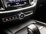 Volvo V60 2.0 B3 Sport Automaat (APPLE CARPLAY, GROOT NAVI, KEYLESS, ADAPTIVE CRUISE, ELEK SPORTSTOELEN, GETINT GLAS, LED KOPLAMPEN, NIEUWSTAAT)