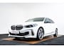 BMW 1-Serie M135i xDrive High Executive Edition Panoramadak - Head up - Harman Kardon - Active Cruise Control - Driving/Parking Assistant - Elektrisch verstelbare/verwarmde stoelen - Getinte Ruiten -
