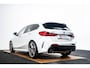 BMW 1-Serie M135i xDrive High Executive Edition Panoramadak - Head up - Harman Kardon - Active Cruise Control - Driving/Parking Assistant - Elektrisch verstelbare/verwarmde stoelen - Getinte Ruiten -
