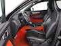 Volvo XC40 Recharge P8 AWD R Design | Trekhaak | Stoel & stuurverwarming | Camera | Carplay | Leder/Alcantara | Adaptive cruise | Keyless | Full LED | 19'' lichtmetalen velgen