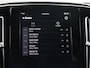Volvo XC40 Recharge P8 AWD R Design | Trekhaak | Stoel & stuurverwarming | Camera | Carplay | Leder/Alcantara | Adaptive cruise | Keyless | Full LED | 19'' lichtmetalen velgen