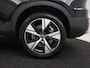 Volvo XC40 Recharge P8 AWD R Design | Trekhaak | Stoel & stuurverwarming | Camera | Carplay | Leder/Alcantara | Adaptive cruise | Keyless | Full LED | 19'' lichtmetalen velgen