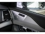 Volvo XC90 2.0 T8 Recharge AWD Ultimate Dark | Bowers & Wilkins Audio | Luchtvering | Trekhaak | Sportstoelen | Standkachel | Panoramadak | 360 camera | Head-up display | 4 zone climate control | Google Maps navigatie | Gelamineerd zijruiten | Nubuck hemelbekleding |