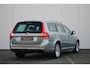 Volvo V70 T4 190PK Polar+ | Standkachel | Lederen Bekleding | Stoelverwarming & Ventilatie | DAB Radio | Audio Installatie Premium | Climate Control | Elektrisch Verstelb. Bestuurdersstoel Met Geheugen | Elektrisch Glazen Schuif-/Kanteldak | Trekhaak | Elektr. Achterklep | Cruise Control | Volvo OnCall |