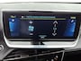 Peugeot e-2008 SUV EV Allure Pack 50 kWh 136pk | Accu SOH 92,2% | Navigatie | Achteruitrijcamera | 3D Cockpit | Stoelverwarming | Climate Control | Adaptieve Cruise Control | Parkeersensoren | Keyless start | Draadloze telefoonlader | Bluetooth | Apple CarPlay / Android Auto | DAB+ radio | Elektrisch inklapbare spiegels | Donker getint glas | 17" lichtmetalen velgen |