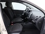 Renault Captur 0.9 TCe Limited | Trekhaak | Navigatie | Parkeersensoren achter | Cruise control |