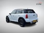 MINI Countryman Mini 1.6 Cooper | Trekhaak | Climate Control | Stoelverwarming | Park. Sensor | Elek. Ramen + Spiegels | Rijklaarprijs!