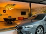Opel Insignia Sports Tourer 1.5 Turbo Business Executive OPC Line NAP Garantie Trekhaak Camera StuurVW PDC Cruise Navi Rijklaar