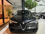 Alfa Romeo Stelvio 2.0 T AWD Super Garantie 280 PK Memory StuurVW StoelVW Elek Achterklep Leder PDC Led Cruise Clima Navi Rijklaar