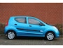 Suzuki Alto 1.0 68pk Celebration EASSS | NL-auto | 5 deuren | Airco | Lichtmetalen velgen | Elek. ramen | Centr. deurvergr. | Radio | Metallic | Stuurbekrachtiging |