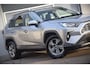 Toyota RAV4 2.0 VVT-iE Active 2000KG trekgewicht! TREKHAAK/APPLE CARPLAY/LED KOPLAMPEN