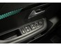 Peugeot 208 1.2 PureTech Blue Lease Allure 100 PK | Handgeschakeld | Camera | Parkeersensor | Cruise Control | Navigatie | Mirror Screen | Start/stop | Licht Metalen Velgen