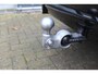 Volvo XC60 2.0 T6 Plug-in hybrid AWD Plus Dark | Keyless entry/start | Achteruitrijcamera | Elektrische kofferbakklep | Memory stand stoelen | Adaptive cruise | Wegklapbare trekhaak | Apple CarPlay/Android Auto | Climate controle | Draadloze telefoonlader | Lane assist | Stoelverwarming V+A | Stuurverwarming |