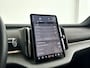 Volvo EX30 Single Motor Extended Range Plus 69 kWh | Parkeercamera | Harman Kardon | Stoel- en Stuurverwarming