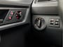 Volkswagen Caddy 2.0 TDI L1H1 BMT Black Sport (APPLE CARPLAY, NAVIGATIE, LEDER, AIRCO, TREKHAAK, ZIJSCHUIFDEUR, CRUISE, LM VELGEN, GETINT GLAS, NIEUWSTAAT)