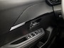 Peugeot 208 Hybrid 100 e-DCS6 Allure Sport Automaat (FACELIFT, VIRTUAL COCKPIT, APPLE CARPLAY, GROOT NAVI, STOELVERWARMING, LEDER, 360 CAMERA, SPORTSTOELEN, ADAPTIVE CRUISE, LM VELGEN, NIEUWSTAAT)