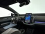 Volvo EX30 Twin Motor Performance Ultra 69 kWh | Panoramadak | 360° camera | Harman Kardon | Stoel- en Stuurverwarming