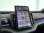 Volvo EX30 Twin Motor Performance Ultra 69 kWh | Panoramadak | 360° camera | Harman Kardon | Stoel- en Stuurverwarming