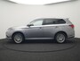 Mitsubishi Outlander 2.4 Pure Plug In Hybrid 225pk Dealer O.H. PHEV | Apple Carplay | Camera | Sportstoelen Verwarmd | Keyless | Cruise Control | DAB |