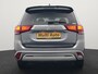 Mitsubishi Outlander 2.4 Pure Plug In Hybrid 225pk Dealer O.H. PHEV | Apple Carplay | Camera | Sportstoelen Verwarmd | Keyless | Cruise Control | DAB |