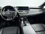 Lexus ES 300h Business Line | Adaptive Cruise | Carplay | Stoelverwarming |