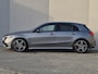 Mercedes-Benz A-klasse 200 AMG Line Automaat / Trekgewicht 1600 Kg / Stoelverwarming / Achteruitrijcamera / Navigatie / Keyless Entry/Start / Adaptief CC / Climate control / Parkeersensoren voor en achter /