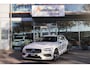 Volvo V60 B3 Momentum Business 163pk | Keyless | Adaptive | Climate | Navi | Carplay | LED | Trekhaak | Camera