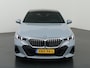 BMW 5-Serie 530e M Sport Edition | M-Sport | Adaptieve LED verlichting | Driving Assistant Professional | Harman/Kardon | Shadow Line | Comfort Pakket | Panoramadak | HUD | Stoelverwarming/Koeling |